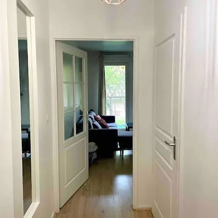 Fonctionnel A 20 Min De Lille Apartament